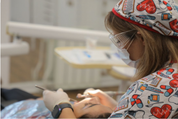 ارزان ترین دندانپزشکی زیبایی در تهران