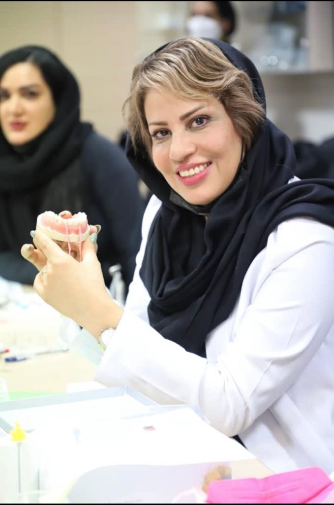 دندانپزشک زیبائی در ولیعصر تهران
